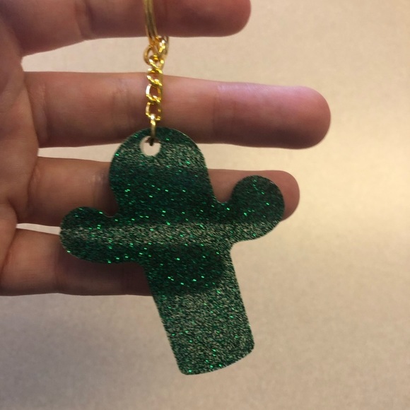 🎉🎉HP🎉🎉 Handmade Cactus Keychain - Picture 2 of 6